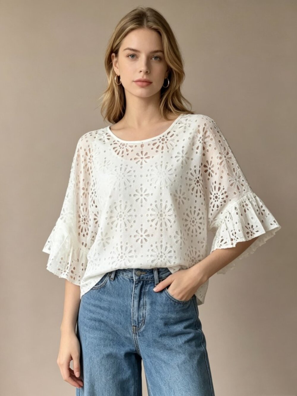 $428 NWOT See by Chloé Cream Eyelet Top Lasercut Perforated Blouse Size 40/US 6